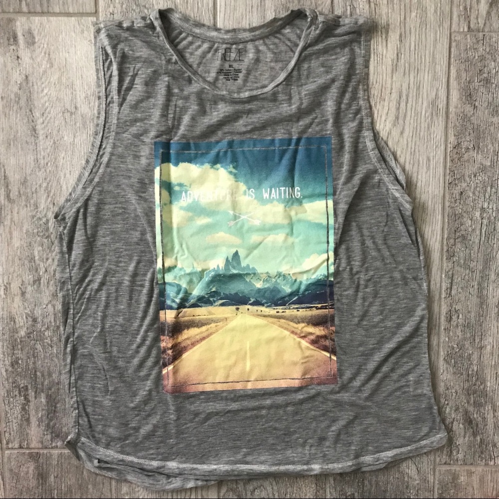 Muscle tee “adventure waits”